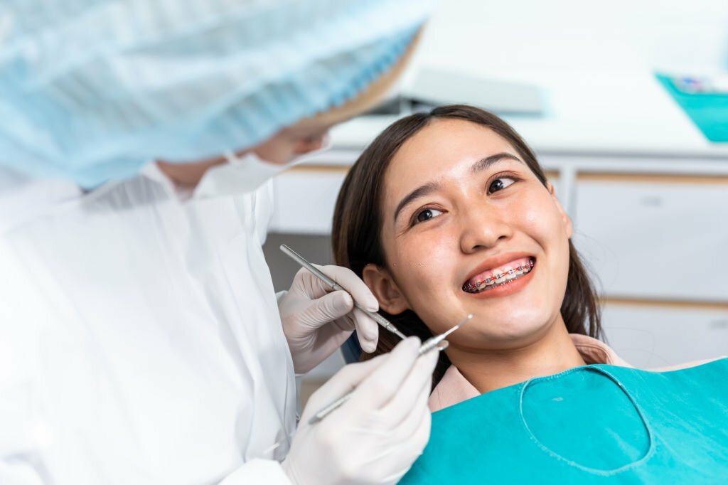 pasang behel di usia 20 tahun - klinik gigi sozo dental